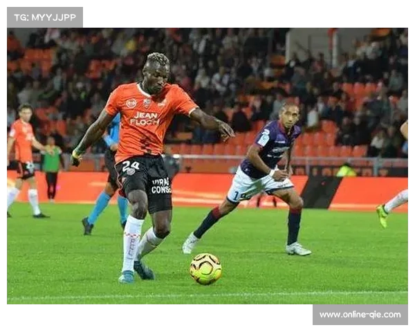 朗斯主场攻防稳定,洛里昂客场进攻乏力 朗斯主场攻防稳定,洛里昂客场进攻乏力